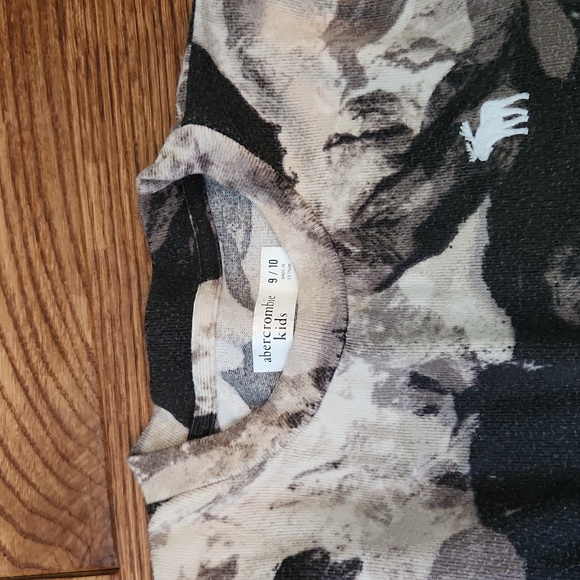 Abercrombie Kids Long-sleeve Air-knit - Picture 2 of 3